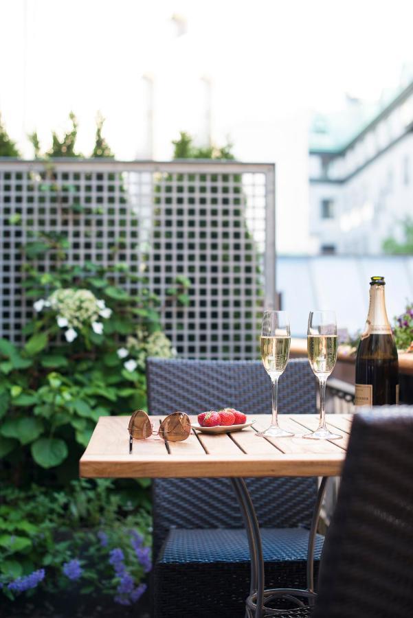 Berns, Historical Boutique & House Of Entertainment Since 1863 Hotel 4*
